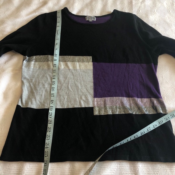 JM Collection Color Blocked Crew Neck Sweater - Picture 4 of 7